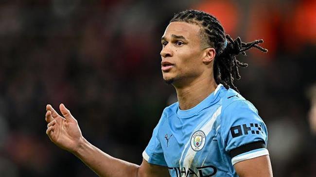 Fenerbahce đạt thỏa thuận, Man City mất ngôi sao hàng thủ